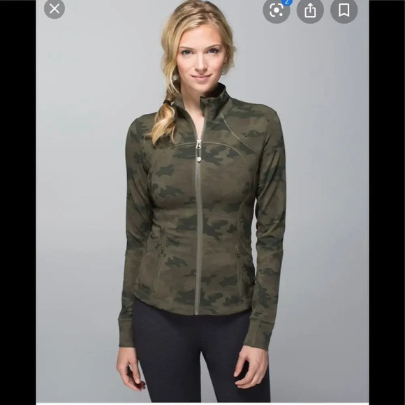 lululemon athletica Sweaters - Lululemon Green Camo Forme Jacket Green Size 2